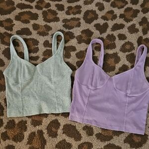 2 Aerie Crop Lined Tanks 💜🩶